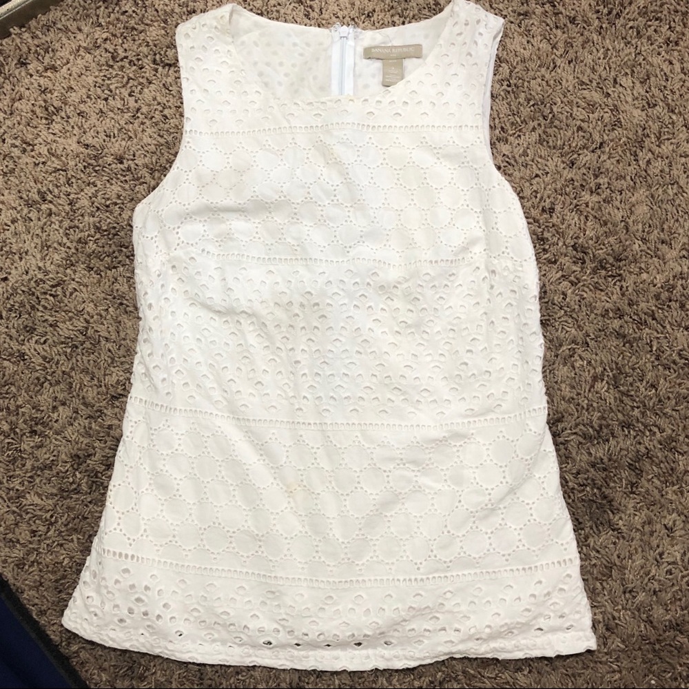 Banana republic sleeveless blouse